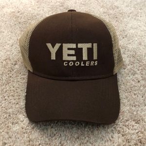 Yeti hat